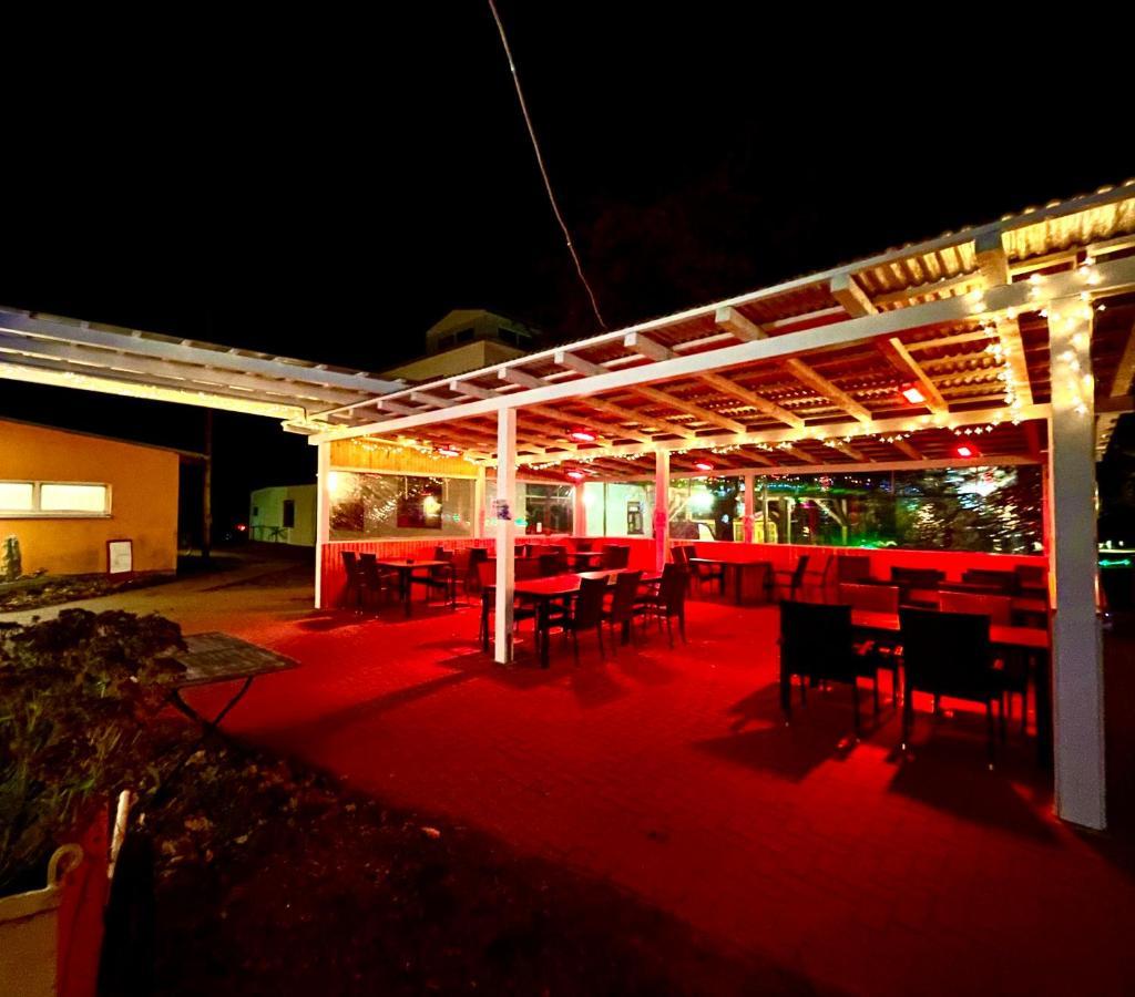 Ferien-& Erlebnispark Ploetzky Schönebeck Exterior foto